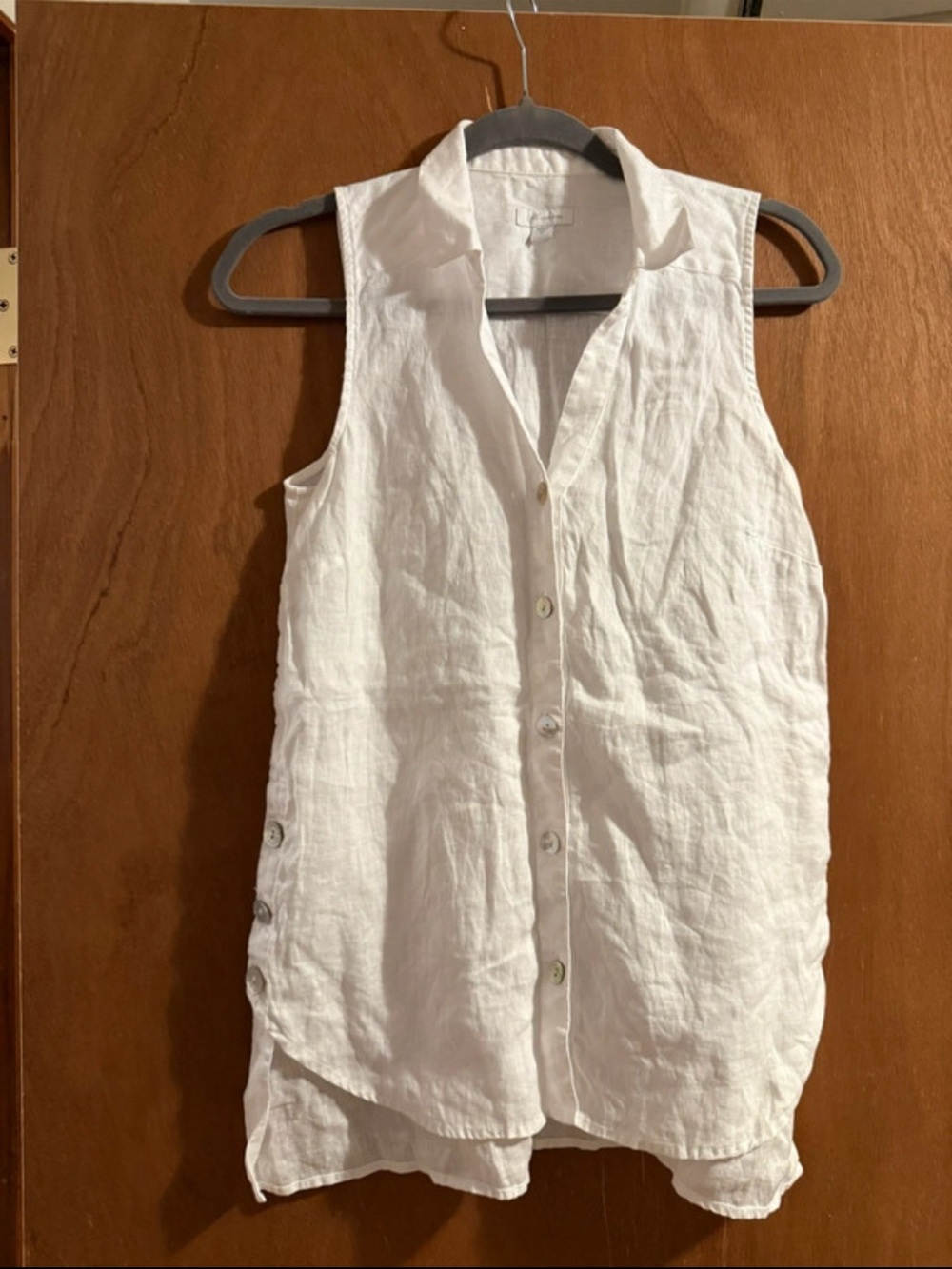 J. Jill White Sleeveless Linen Button-Down Tunic